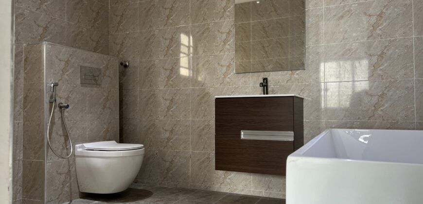 4bedroom house with a boys quarters and Swimming pool at East Legon-school junction For sale