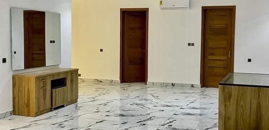 7bedroom house with a boys quarters and Swimming pool at East Legon-Adjiringanor For sale