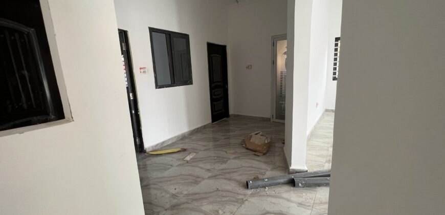 SIMPLE LUXURIOUS 3 BEDROOM HOUSE FOR SALE AT ACCRA-GHANA , BATSONAA SPINTEX