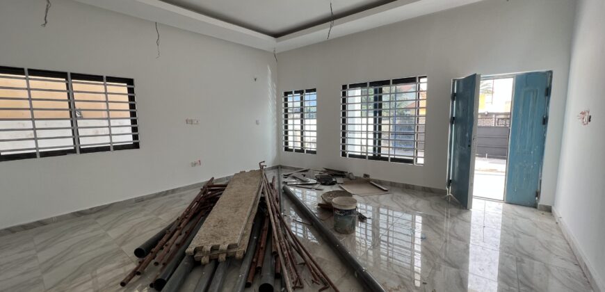 SIMPLE LUXURIOUS 3 BEDROOM HOUSE FOR SALE AT ACCRA-GHANA , BATSONAA SPINTEX