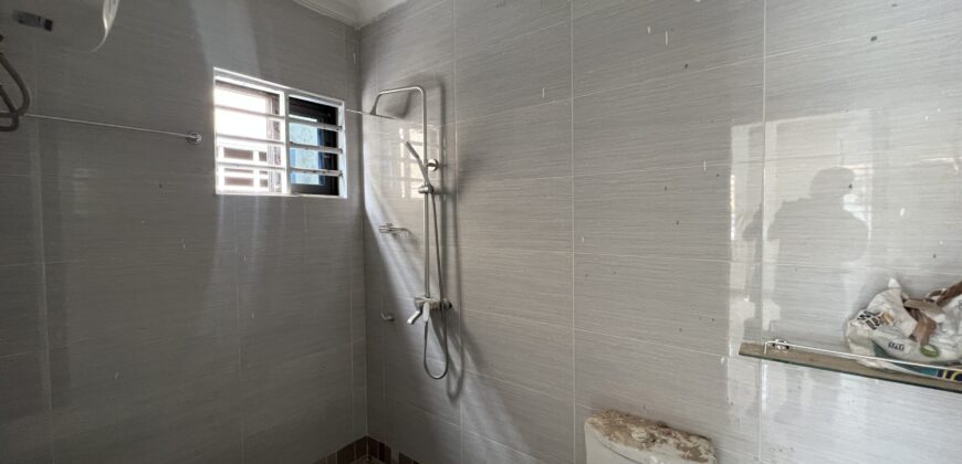 SIMPLE LUXURIOUS 3 BEDROOM HOUSE FOR SALE AT ACCRA-GHANA , BATSONAA SPINTEX