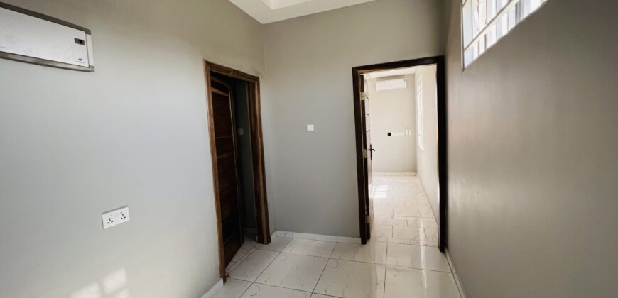 4BEDROOM HOUSE FOR SALE AT SPINTEX , ACCRA GHANA