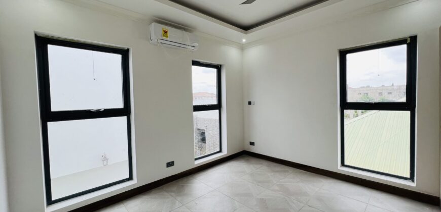 4bedroom house with boysquarters spintex-coastal