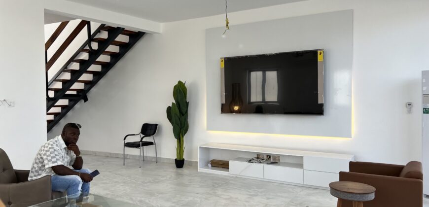 3bedroom ultra modern home  Located at spintex