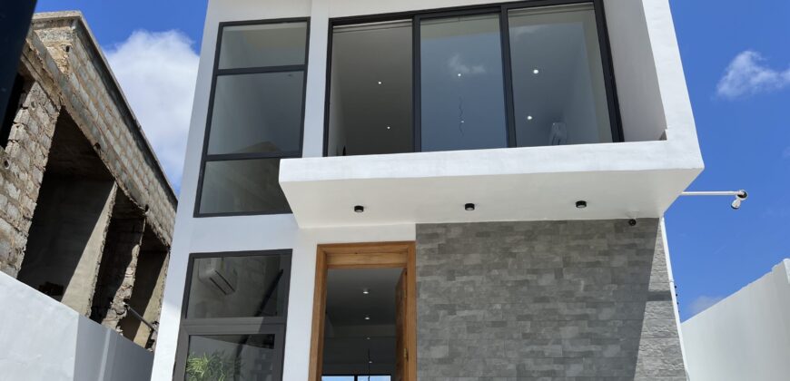 3bedroom ultra modern home  Located at spintex
