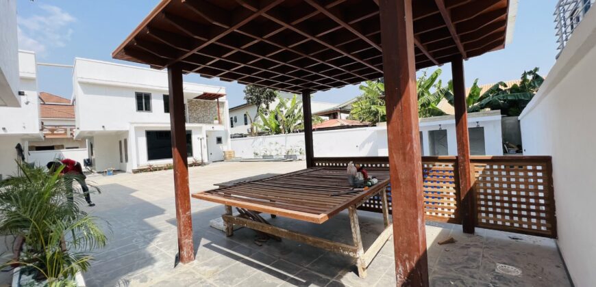 Executive 4 bedroom townhouse in a gated community of 5 with swimming pool at spintex for sale