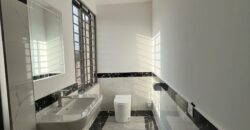 3 bedroom house for sale at Lakeside