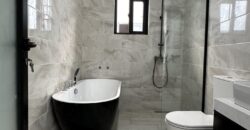 4 bedroom for sale at Lakeside