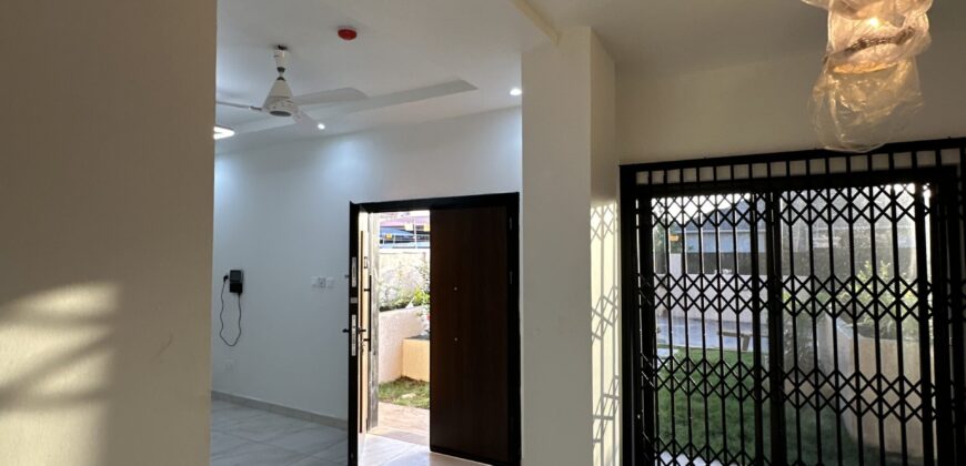 Magnificent 4 bedroom with BQ for sale at Lakeside