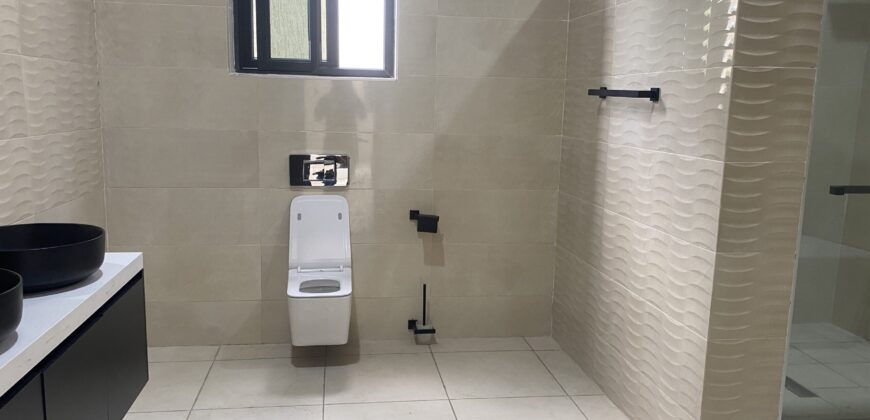 4Bedroom gated community at East Airport