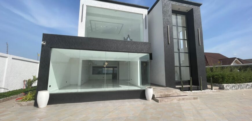 Ultra Modern 4bedroom with swimming pool at East Legon hills