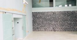 Executive 6 bedroom house with luxurious swimming pool with one boys quarters located at East legon-Ogbojo for sale