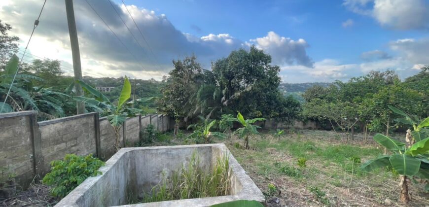  Walled and gated 3 plot of land inside Springfield peduase for sale