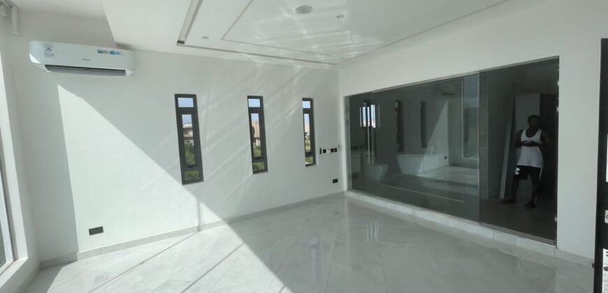 Ultra Modern 4bedroom with swimming pool at East Legon hills