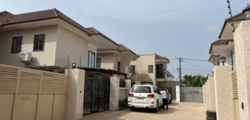 4BEDROOM WITH BOYS QUARTERS & MINI GATED COMMUNITY HOUSE FOR SALE AT SPINTEX