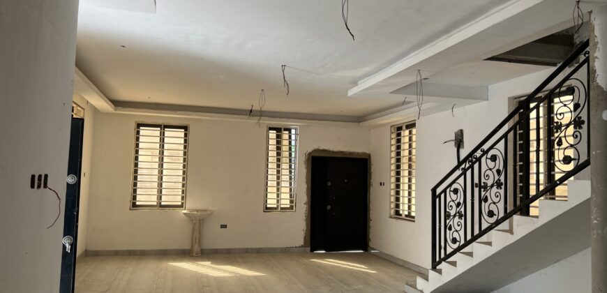 4BEDROOM WITH BOYS QUARTERS & MINI GATED COMMUNITY HOUSE FOR SALE AT SPINTEX