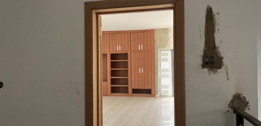 4BEDROOM WITH BOYS QUARTERS & MINI GATED COMMUNITY HOUSE FOR SALE AT SPINTEX