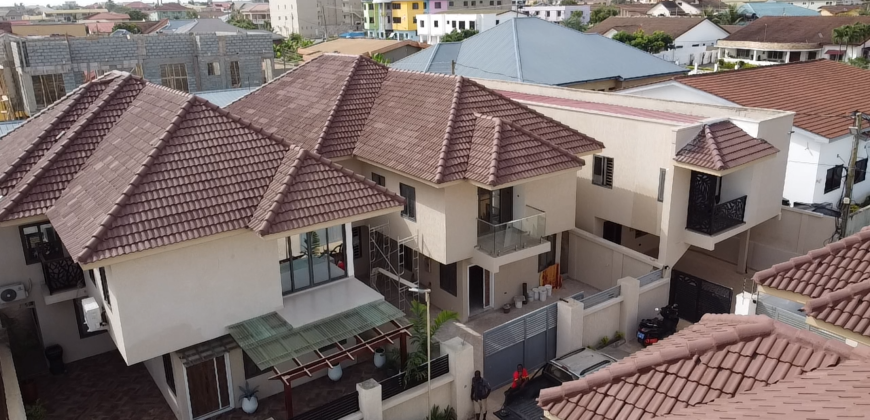 4BEDROOM WITH BOYS QUARTERS & MINI GATED COMMUNITY HOUSE FOR SALE AT SPINTEX