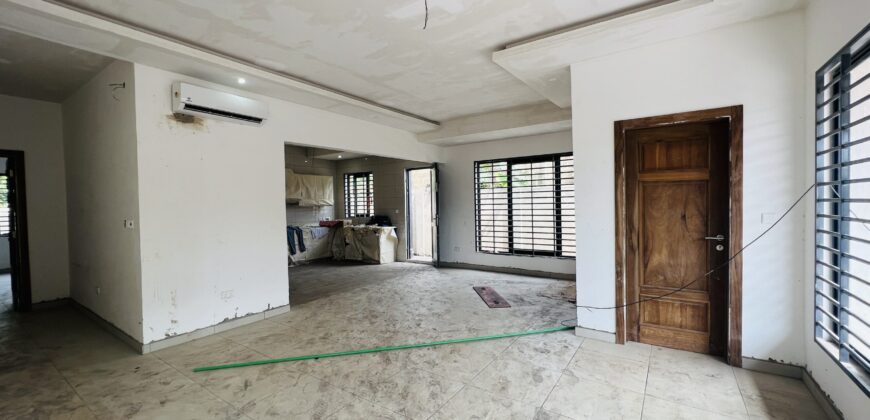CONTEMPORARY 3BEDROOM HOUSE FOR SALE IN ACCRA-GHANA AT SPINTEX COMMUNITY 17 OFF THE KFC ROAD