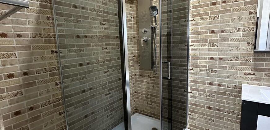 Ultra Modern 4 bedroom Swimming Pool Smart house selling East Legon / Ogbojo