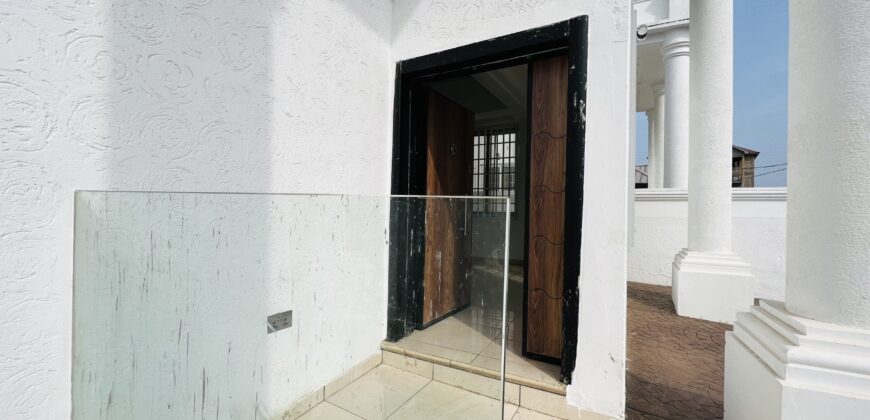 Executive 3 bedroom house with boys quarters for sale at Tseaddo