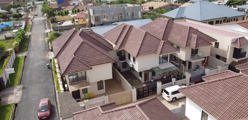 4BEDROOM WITH BOYS QUARTERS & MINI GATED COMMUNITY HOUSE FOR SALE AT SPINTEX