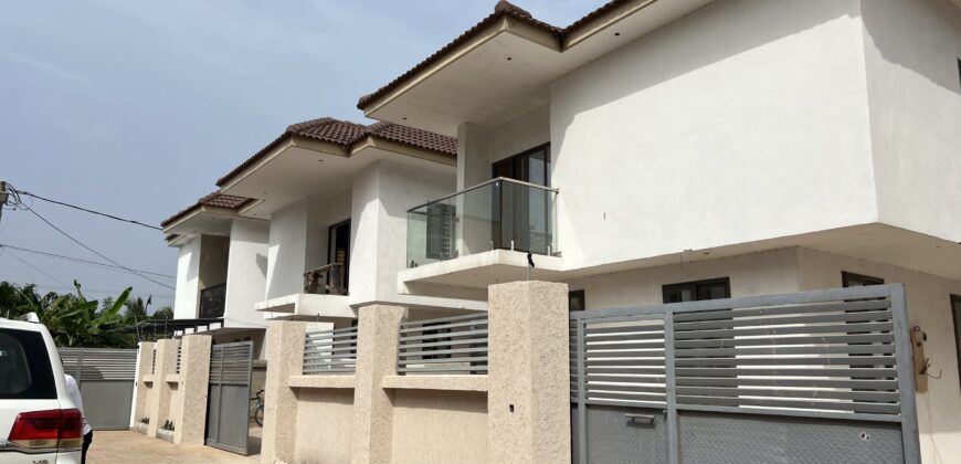 4BEDROOM WITH BOYS QUARTERS & MINI GATED COMMUNITY HOUSE FOR SALE AT SPINTEX