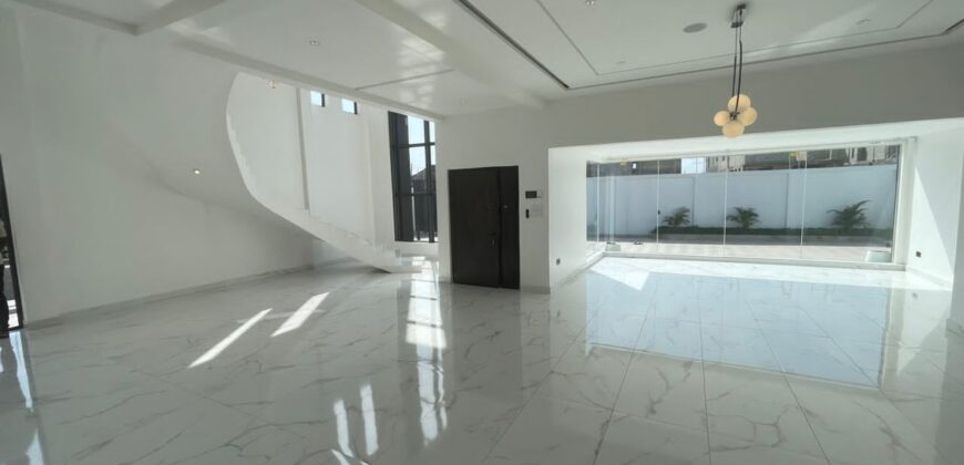Ultra Modern 4bedroom with swimming pool at East Legon hills