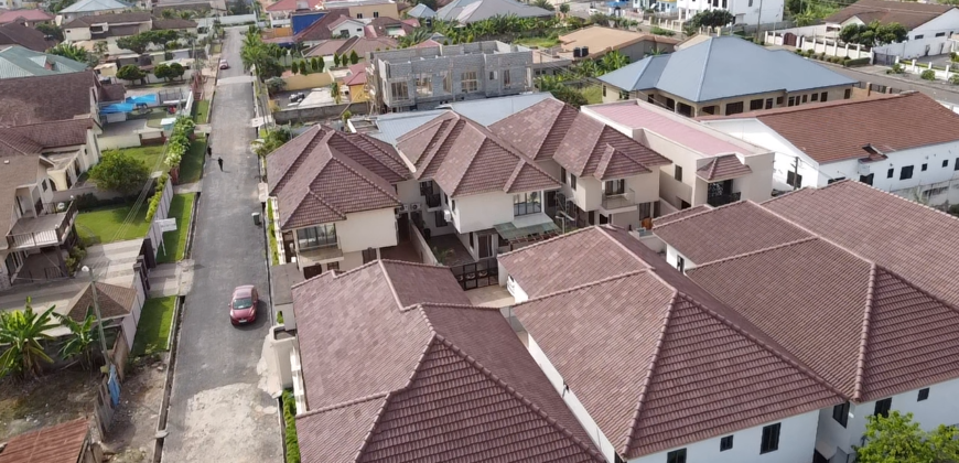 4BEDROOM WITH BOYS QUARTERS & MINI GATED COMMUNITY HOUSE FOR SALE AT SPINTEX