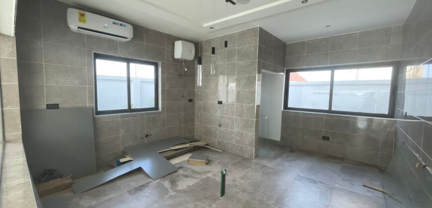 Ultra Modern 4bedroom with swimming pool at East Legon hills