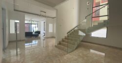 Beautiful 5 bedroom house with BQ, swimming pool selling at East legon