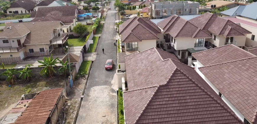 4BEDROOM WITH BOYS QUARTERS & MINI GATED COMMUNITY HOUSE FOR SALE AT SPINTEX