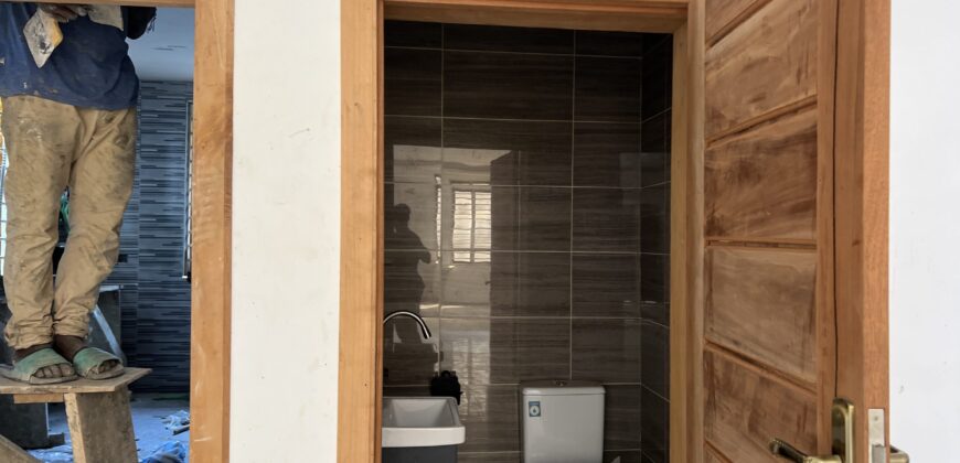 4BEDROOM WITH BOYS QUARTERS & MINI GATED COMMUNITY HOUSE FOR SALE AT SPINTEX