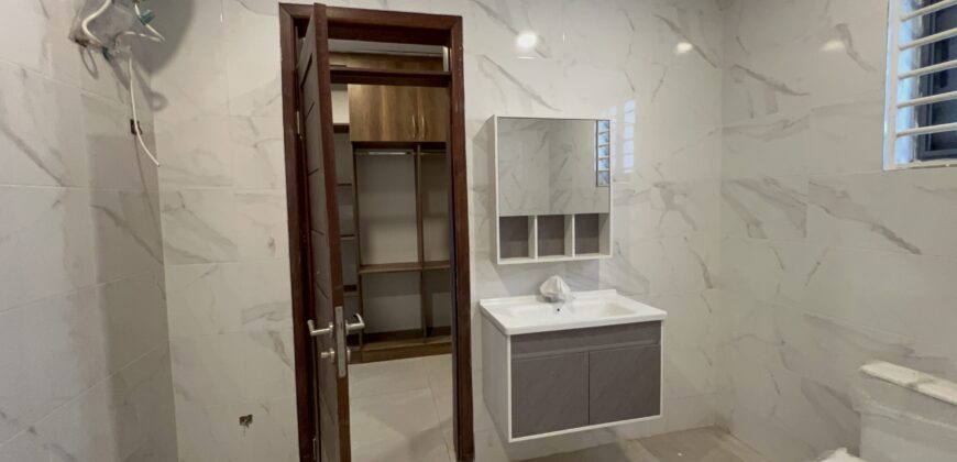 Luxurious 5 bedroom storey building with boys quarters  for sale at Tseaddo .