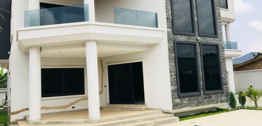 Executive 6 bedroom house with luxurious swimming pool with one boys quarters located at East legon-Ogbojo for sale