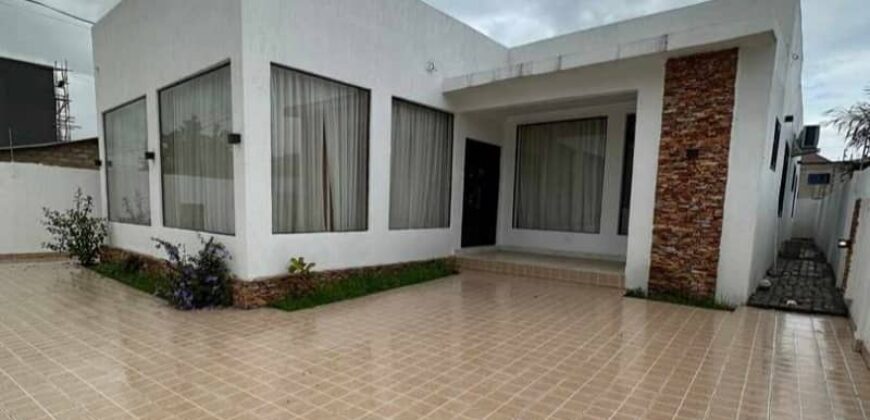 Executive 3 bedroom house for sale at New Legon