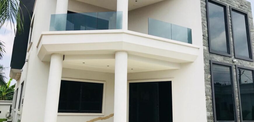 Executive 6 bedroom house with luxurious swimming pool with one boys quarters located at East legon-Ogbojo for sale