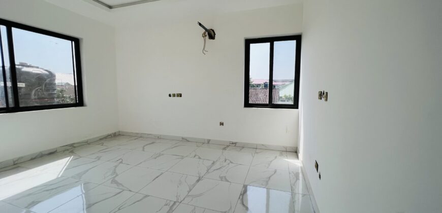 Luxurious 4 bedroom house with Terrace and security post for sale at spintex