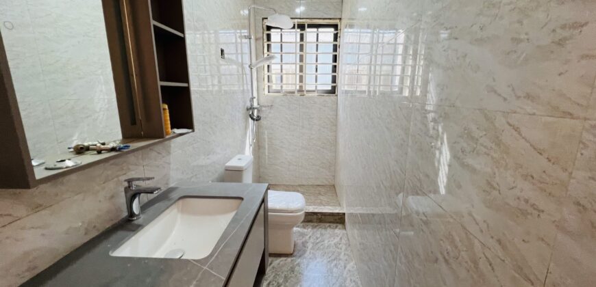 Luxurious 4 bedroom house with Terrace and security post for sale at spintex