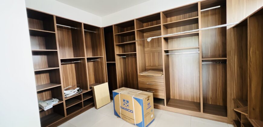 4BEDROOM/STUDY WITH BOYSQUARTERS FOR SALE AT SPINTEX