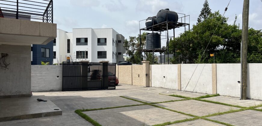 4BEDROOM/STUDY WITH BOYSQUARTERS FOR SALE AT SPINTEX