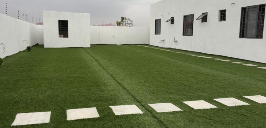 Executive 3 bedroom house with Boys Quarters and a Security post for sale at East-Legon hill