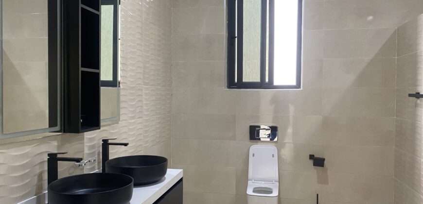 4Bedroom gated community at East Airport