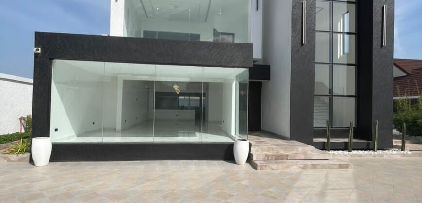 Ultra Modern 4bedroom with swimming pool at East Legon hills