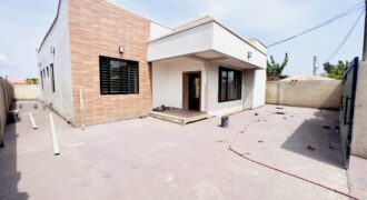 CONTEMPORARY 3BEDROOM HOUSE FOR SALE IN ACCRA-GHANA AT SPINTEX COMMUNITY 17 OFF THE KFC ROAD