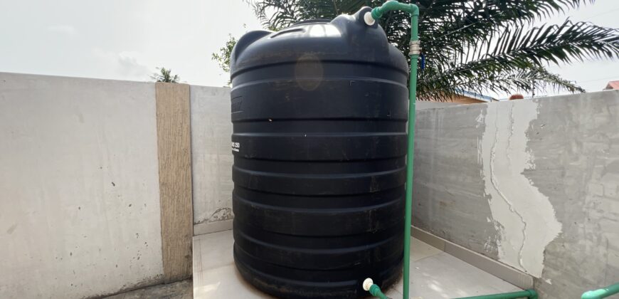 4BEDROOM/STUDY WITH BOYSQUARTERS FOR SALE AT SPINTEX