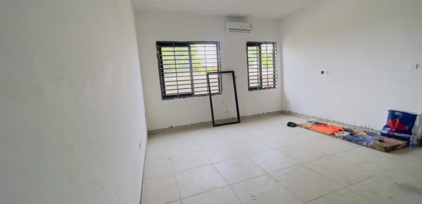 CONTEMPORARY 3BEDROOM HOUSE FOR SALE IN ACCRA-GHANA AT SPINTEX COMMUNITY 17 OFF THE KFC ROAD