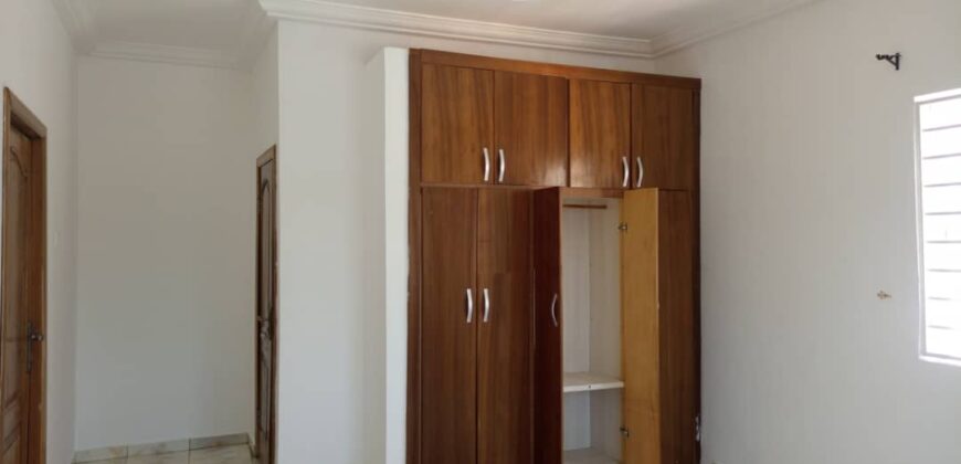 Extravagant 5 bedroom store’s building self compound house with swimming pool for sale located at Achimota Tantra Hill