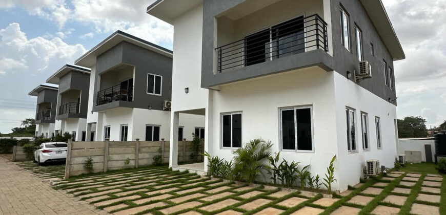 3bedroom house for rent Adenta