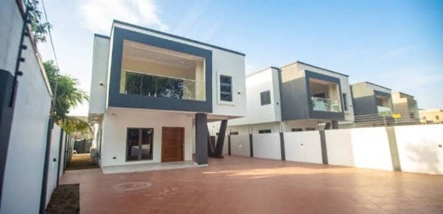 Extravagant 4bedroom storey building for sale East Legon